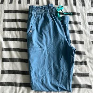 FIGS Cool Blue FreeX Scrub Pants M
